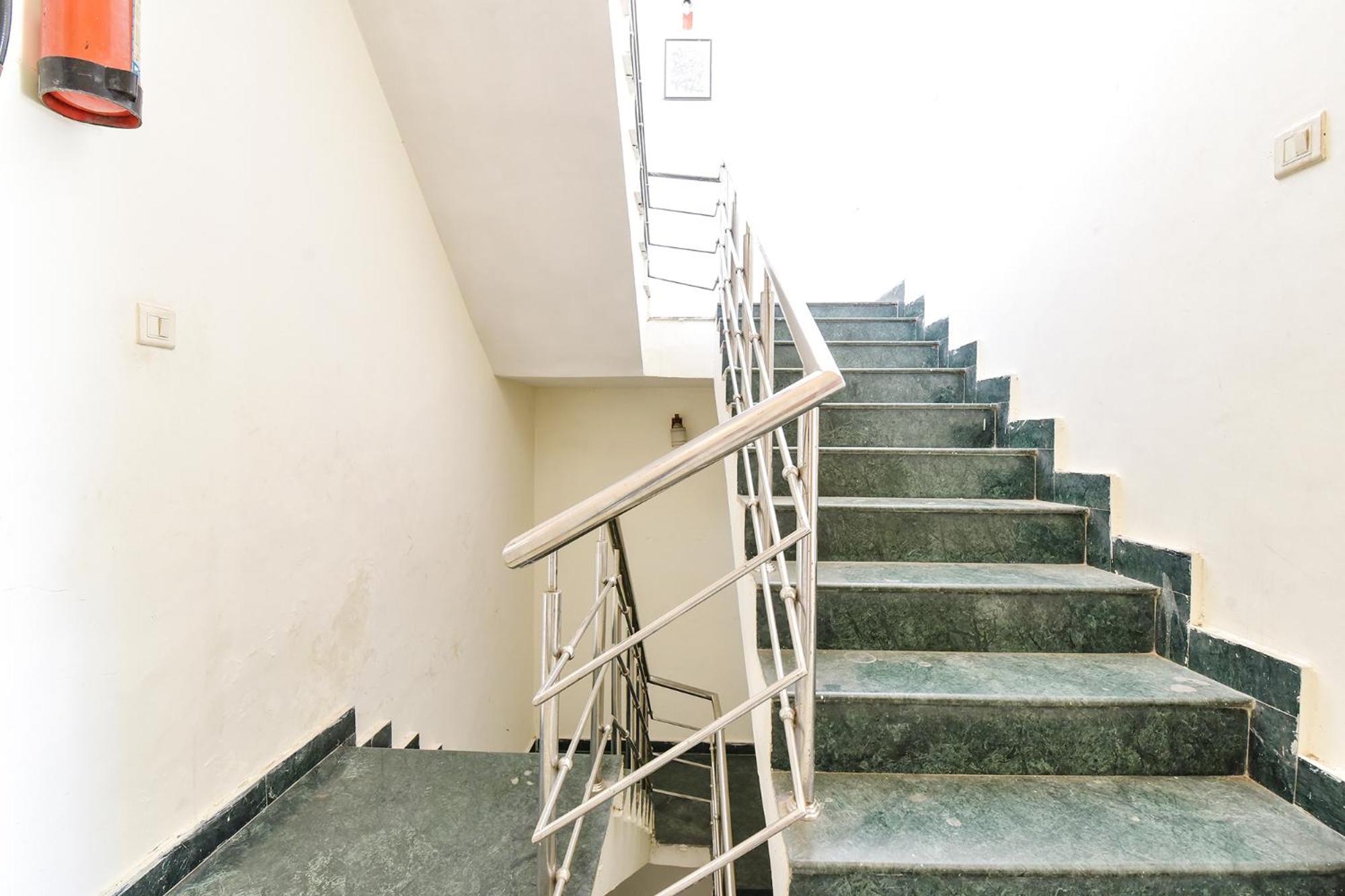Fabhotel Basera Haridwār Esterno foto